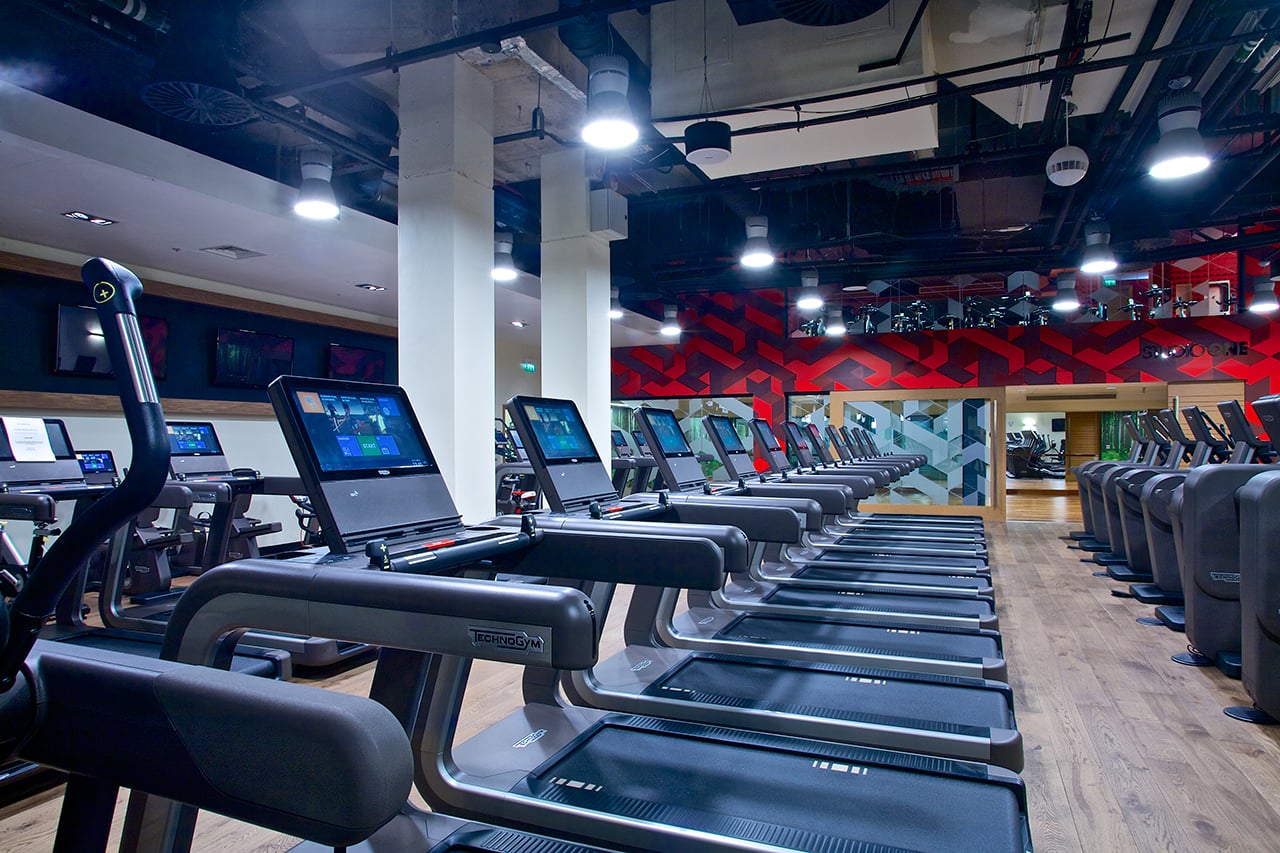 2018_Bank_GymFloor_OldShot
