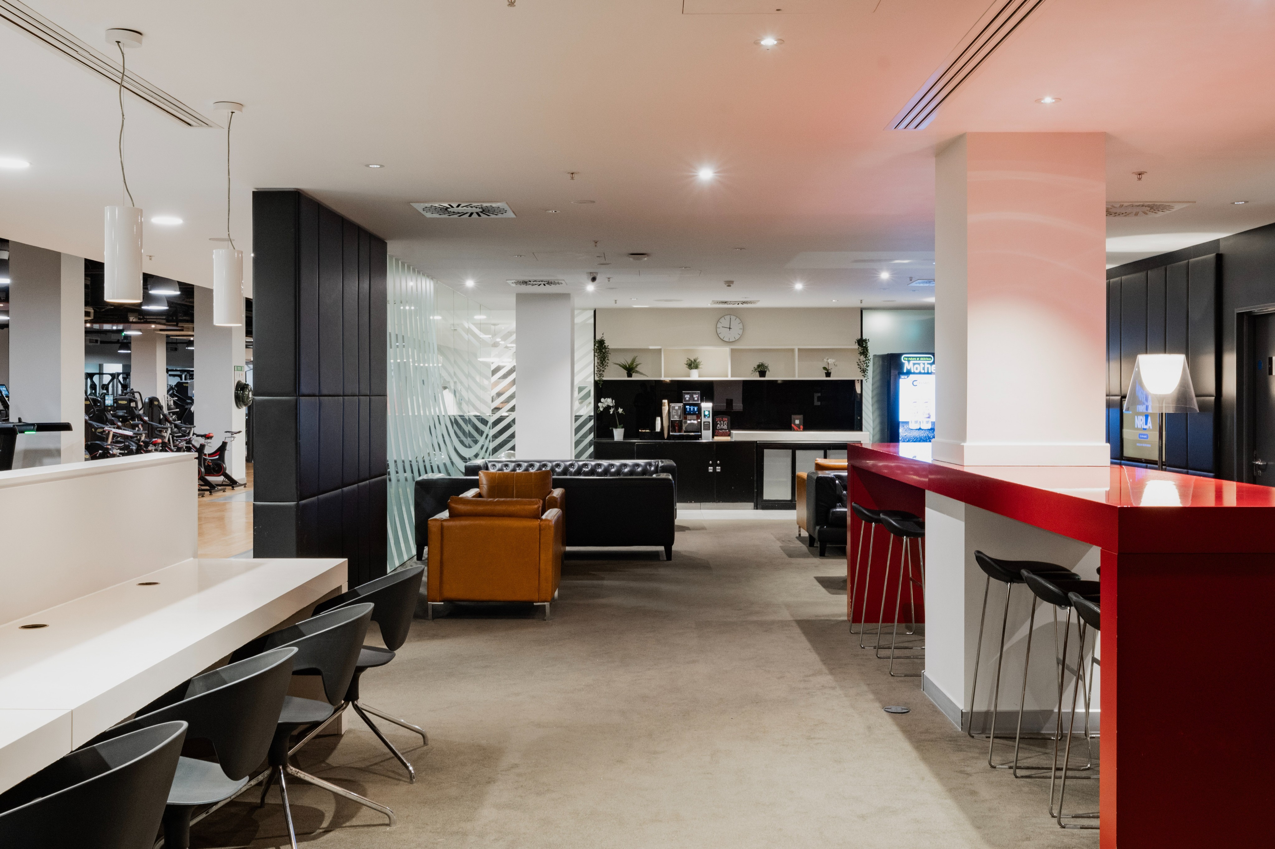 Virgin Active_Aldersgate_Lounge 4